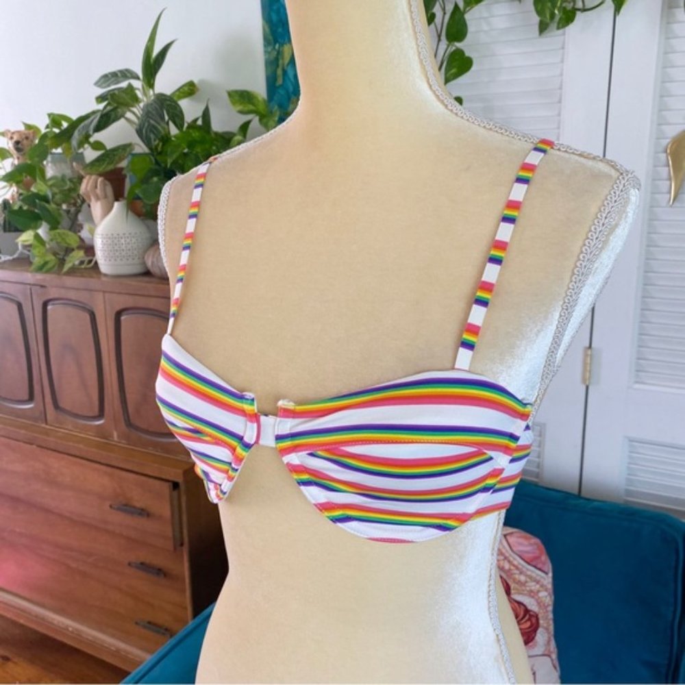 Urban Outfitters Out From Under Ivy Printed Retro Rainbow Stripe Bikini Top New - Picture 4 of 11